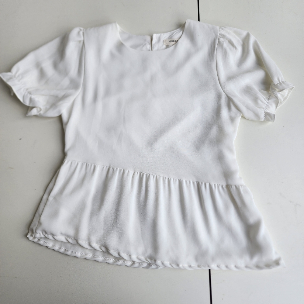 Morrisday The Label Women's Off White Short Sleeve Top Assymetric Ruffle Hem XS